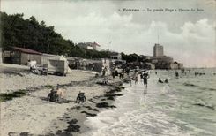 CPA Fouras main beach has hour of the bath