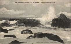 CPA Environs de Paimpol Ile de Brehat Vague deferlant sur la cote