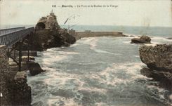CPA Biarritz Le pont et le rocher de la vierge