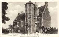 CPA Plessis les Tours Le chateau Ancienne demeure de Louis XI