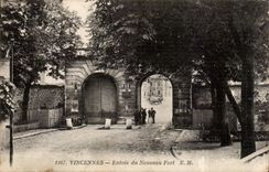 CPA Vincennes Entrance of the nouve extremely