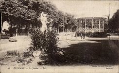 CPA Epernay Le jardin 