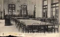 CPA Vichy Interieur du casino Salle des petits chevaux