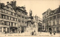 Rouen - Statue High with the memory of Jeanne Arc - Place of the Virgin - CPA -
