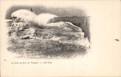 The Pier one Day of Storm Lighthouse Lighthouse - CPA