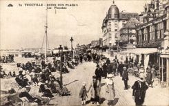 Trouville - Queen of the Beaches - Boards - CPA