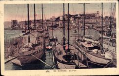 Cannes - the Port - CPA