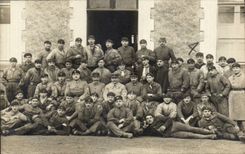 Real photo Militaria Soldiers