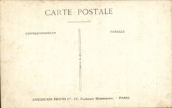 CHART HOTO Militaria Soldier in family Red Cross Red cross-country race