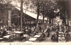 Vichy - La Restauration - CPA