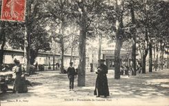 Vichy - Promenade de l ancien Parc Prete Priest - CPA 