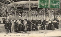 Vichy - La Source de l Hopital - CPA 