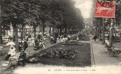 Vichy - Vue prise du Parc - CPA 
