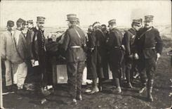 CARTE PHOTO Militaria Soldats Officiers