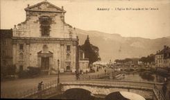 CPA Annecy L eglise St Francois et les canaux