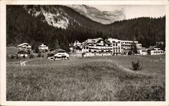 CPSM Plateau d Assy Village sanatorium de Praz Coutant et le roc des Fiz