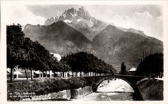 CPA Sallanches the public garden and needles of Varens