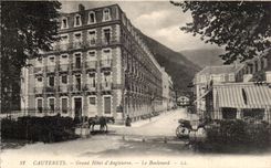 CPA Cauterets Large hotel England the boulevard