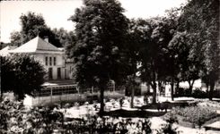 Bourbonne les Bains - Le Casino et le Parc - CPA 