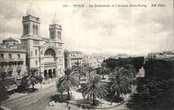 CPA Tunisie La cathedrale et l avenue Jules Ferry 