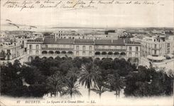 CPA Tunisie Bizerte le square et le grand hotel