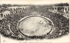 Nimes - Des Arenes - Un jour de mise a mort Corrida - CPA