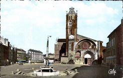 CPSM Toulouse coloca a santo de Etienne la catedral