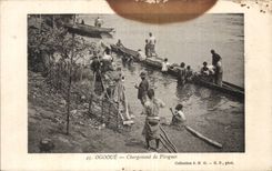 Africa - Africa - Gabon - Ogooue - Change of Dugouts - CPA