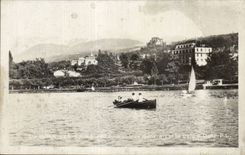 Evian les Bains - a Boat - CPA