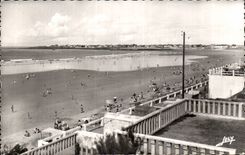 St Gilles on City - the Beach - CPA