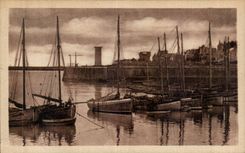 Croix de Vie - Conte jour sur le Port - CPA 
