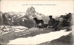 El pico del Ossau del sur - perro - perro - collar visto de Lards Alpnisme Alpnistes - CPA