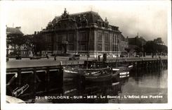 CPSM Boulogne on Sea the basin post office building