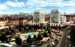CPSM Pau the Clemenceau place and the Pyrenees