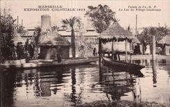 CPA Marseille Exposition coloniale 1922 Palais de l AOF Le lac du village soudanais