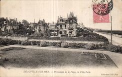 CPA Deauville on sea Promenade of the beach the villa Beaded