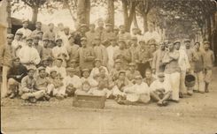 Real photo Militaria Soldiers District Larey 1918