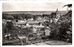 CPA Montfort l Amaury Vue generale L eglise 