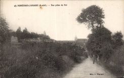 CPA Montfort l Amaury Vue prise du Val 