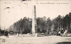 CPA Fontainebleau La foret Croix de Toulouse 
