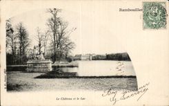 CPA Rambouillet the castle and the lake