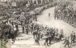Catastrophe of Iena - Funeral of the Victims - the Procession of the crowns - CPA