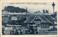 Lisieux - Place de la Gare et Parvis de la Basilique en construction - CPA