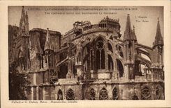 CPA Militaria Reims the burnt cathedral and bombardee by German