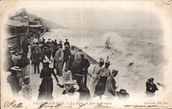 Villers sur Mer - La Digue un jour de Tempete - CPA 