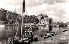 Honfleur - Le Vieux Bassin et la Lieutenance - CPSM