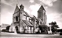 CPSM Ouistreham Eglise