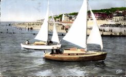 CPSM Sailing Trouville Deauville in the basin