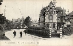CPA Cabourg Vue sur le Normandy Hotel