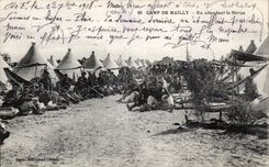 CPA Militaria Camp of Mailly While waiting for the review